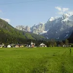 Rifugio Casa Alpina Julius Kugy