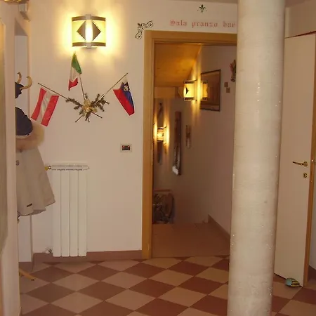 호스텔 Rifugio Casa Alpina Julius Kugy 말보르게토 발브루나