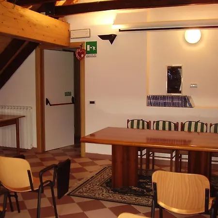 אכסניה Rifugio Casa Alpina Julius Kugy