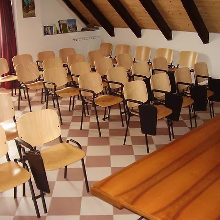 호스텔 Rifugio Casa Alpina Julius Kugy *