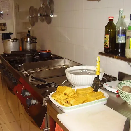 Rifugio Casa Alpina Julius Kugy 말보르게토 발브루나